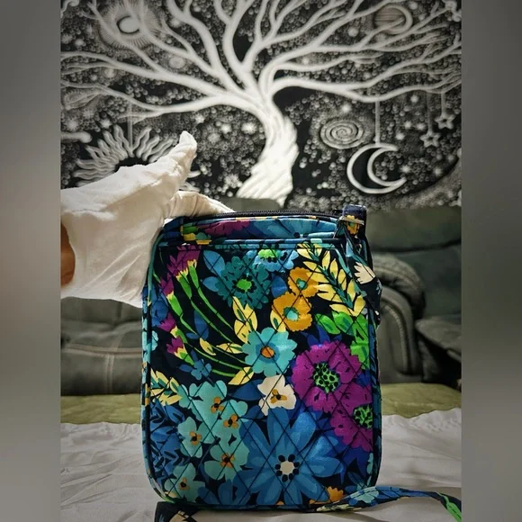 Vera Bradley Blue and Purple Floral Y2K Crossbody Bag new without tags - Picture 16 of 17